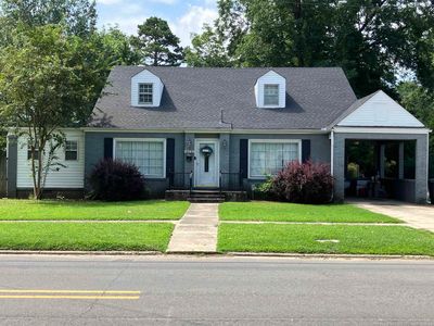 915 W Arch Ave, Searcy, AR, 72143