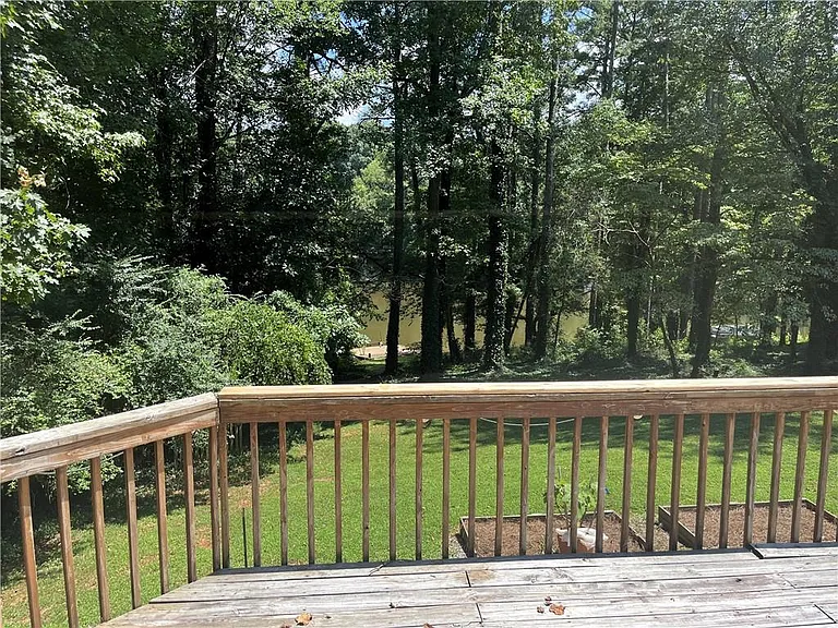 2745 Cardinal Lake Cir — Photo 16