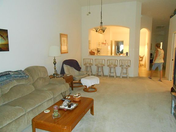 3rd image of 321 Monaco Dr #5-9