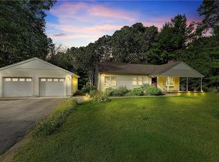 9 Bigelow Rd, Johnston, RI 02919