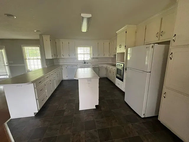 1513 John Bragg Hwy — Photo 3