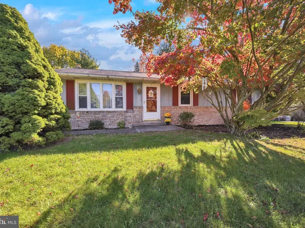 2439 Ridge Rd, Glenville, PA 17329