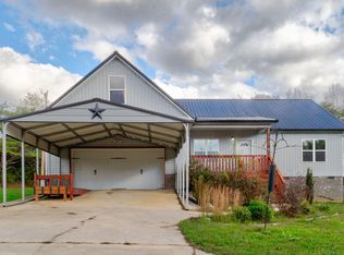 495 Deerfield Rd, Chickamauga, GA 30707