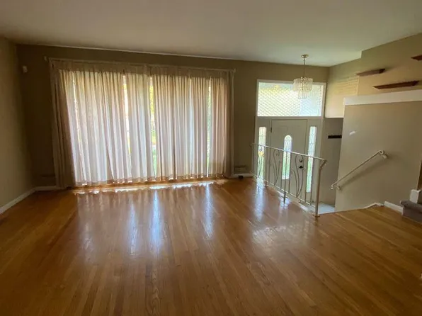 991 Sherbrook Cir, Somerdale, NJ 08083