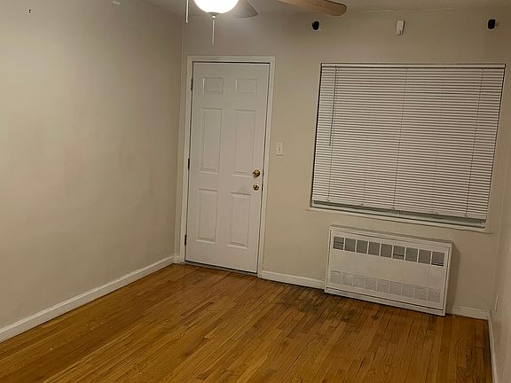 5th image of 1460 E 102nd St Floor 1