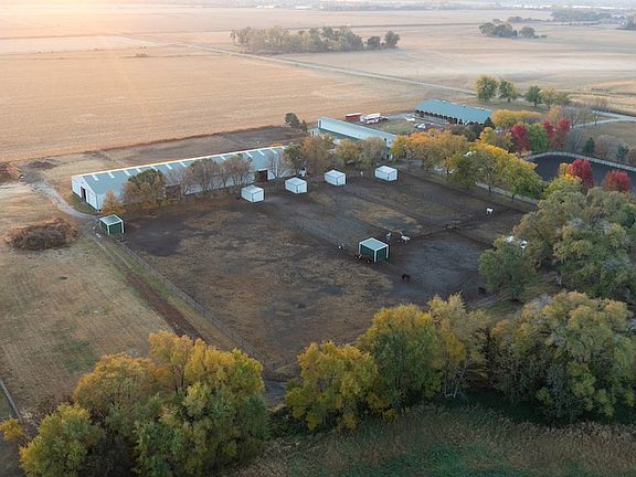 4th image of 380 County Road F