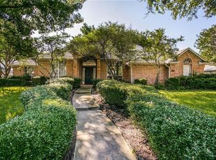 7110 Winding Creek Rd, Dallas, TX 75252