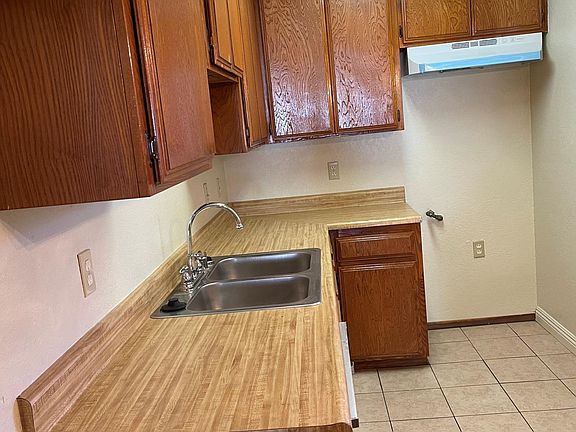 4th image of 227 W Puente St #C