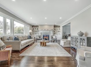 30 Shrub Hollow Rd, Roslyn, NY 11576