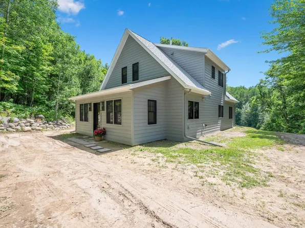 33084 N Portage Trl, Grand Rapids, MN 55744