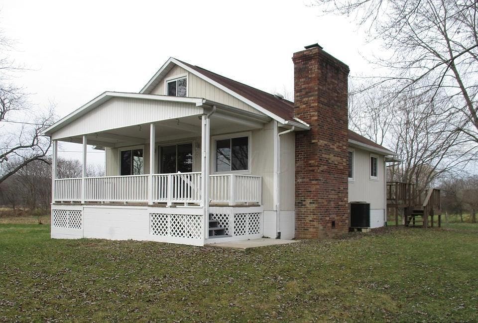 1st image of 2219 Campbell Ln SE