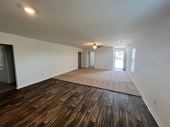 3rd image of 14120 Hacienda Estates Dr