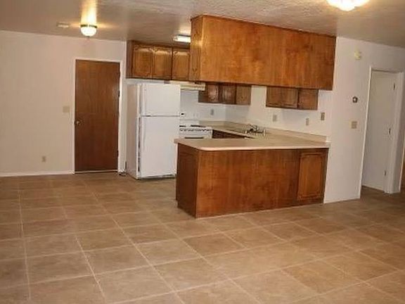 3rd image of 448 Gold Ct #A