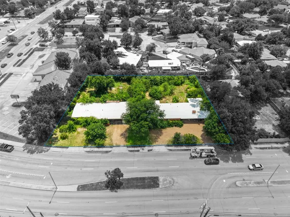3650 Walnut Hill Ln, Dallas, TX 75229