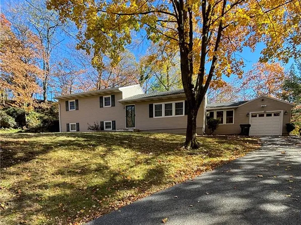 65 Rose Drive, Highland Falls, NY 10928
