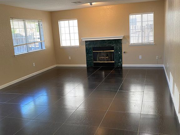 Great family room with second fireplace