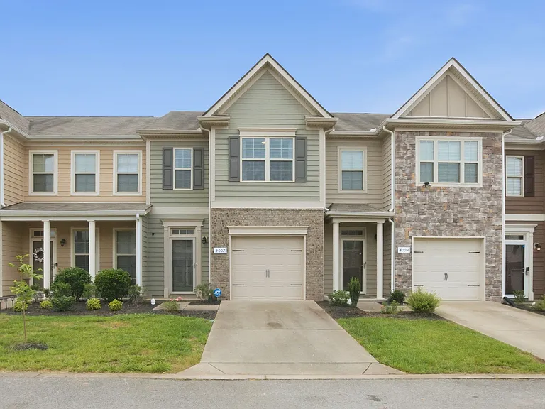 4007 Cannonsgate Ln — Photo 3