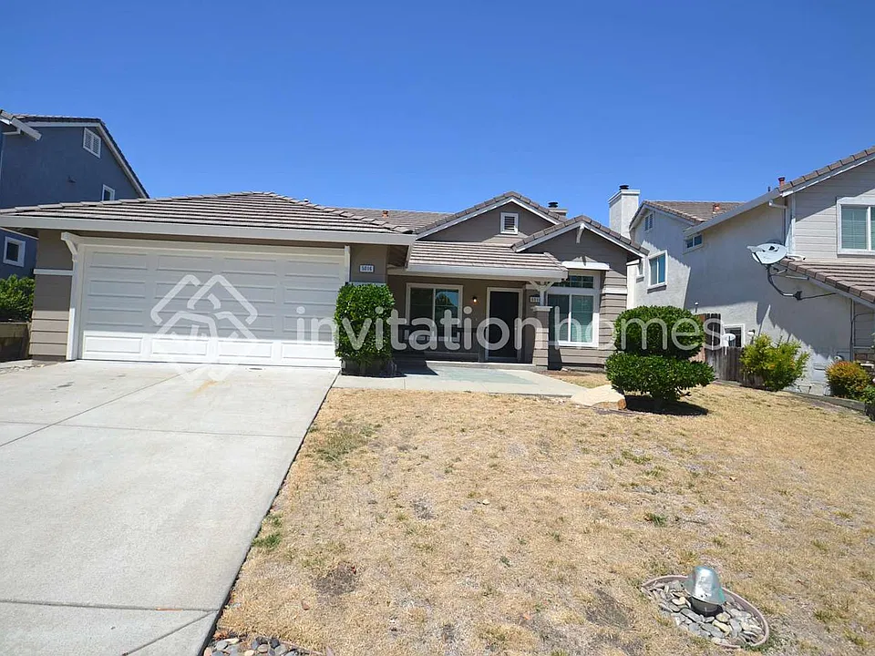 5016 Mesa Ridge Dr