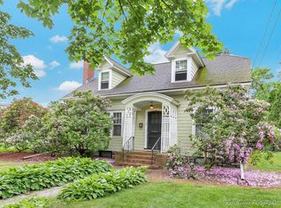 16 Dartmouth St, Lawrence, MA 01841