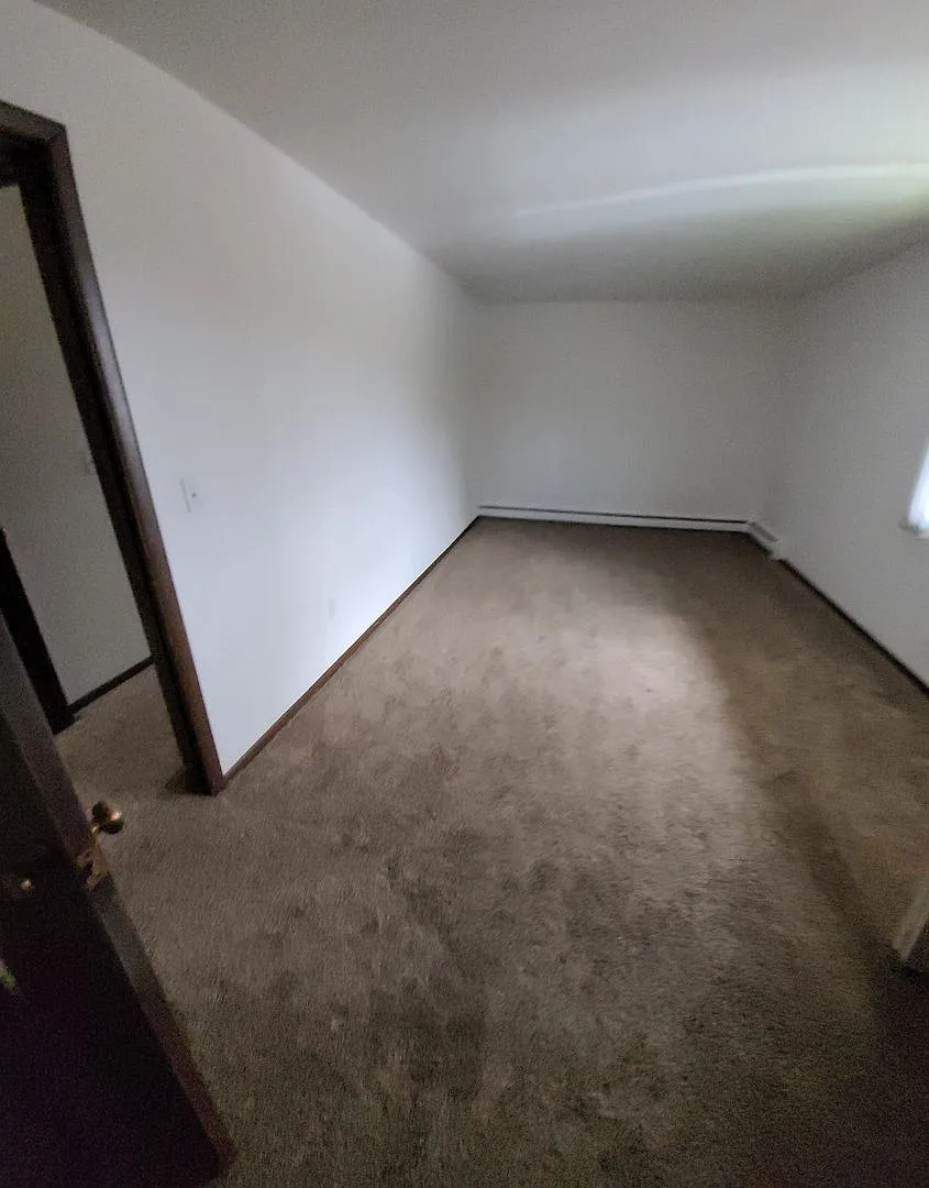 2500 Wilson Ct — Photo 3