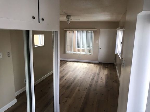3rd image of 13501 Inglewood Ave #5