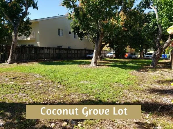 3045 Elizabeth St, Miami, FL 33133