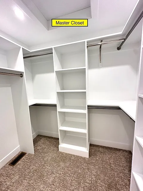 4 bed, 2.5 bath, 1850 sqft, $2,000 — Photo 2