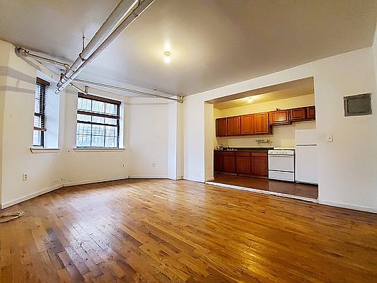 1st image of 264 Gates Ave #Bf