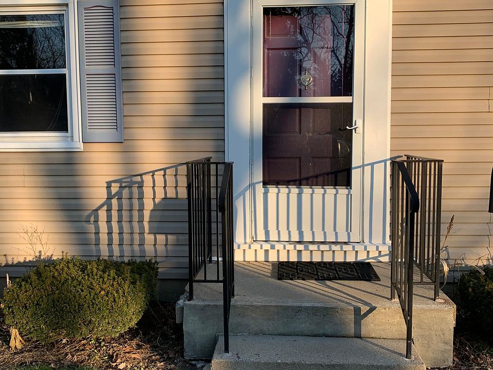 1st image of 1720 Delaine Ave