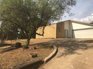 7400 Brentwood Stair Rd, Fort Worth, TX 76112