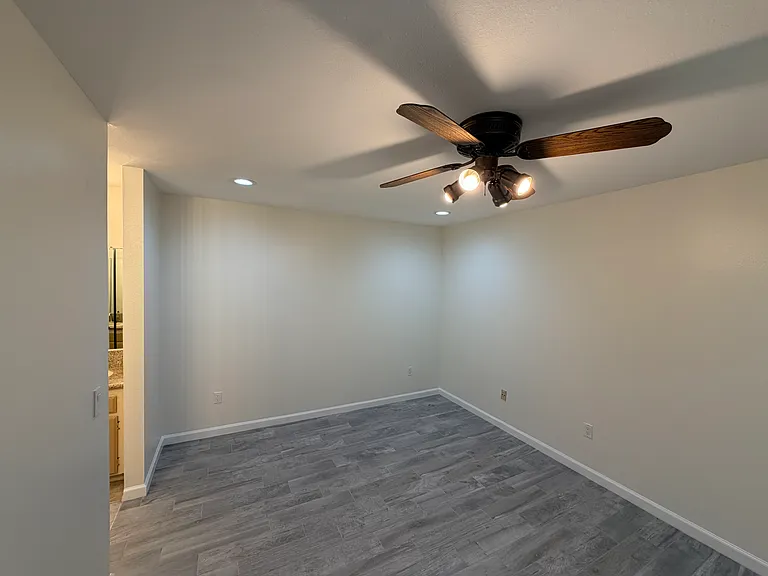 9424 Twin Trails Dr #103 — Photo 23