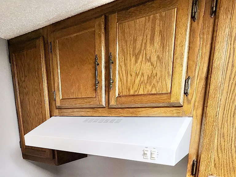 328 Davenport Rd — Photo 13