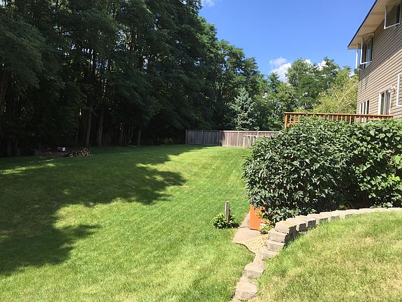 Spacious Back Yard Area