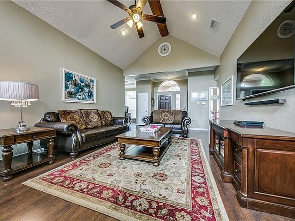5th image of 2317 Austin Dr