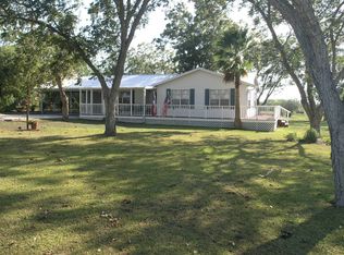 347 Immenhauser Rd, Yoakum, TX 77995