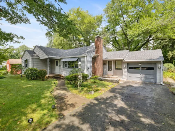 696 Bloomfield Avenue, Windsor, CT 06095