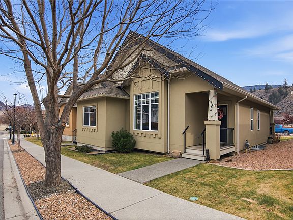 2nd image of 2920 Valleyview Dr #102