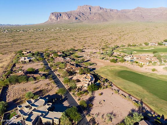 4th image of 2720 S Pinyon Village Dr