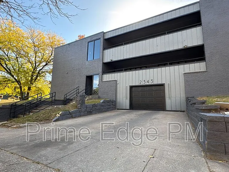 2343 B St #1 — Photo 26