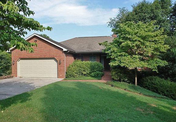 4th image of 3016 Northview Dr SW