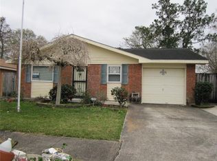 2425 Ramsey Dr, Marrero, LA 70072