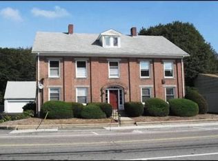 119R South St, Plainville, MA 02762