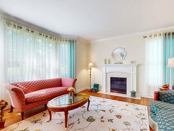 4th image of 17 Tappanwood Drive