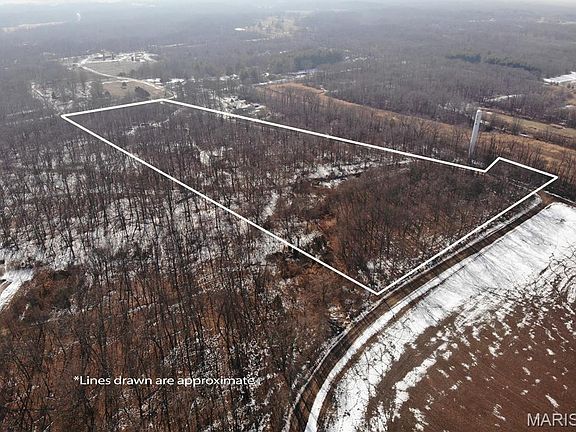 2nd image of 2921 Lazy Acre Rd