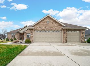 1718 Silver Hawk Dr, Crown Point, IN 46307