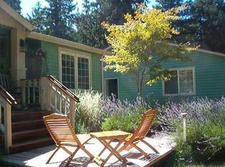 301 Deuce Dr, Eastsound, WA 98245