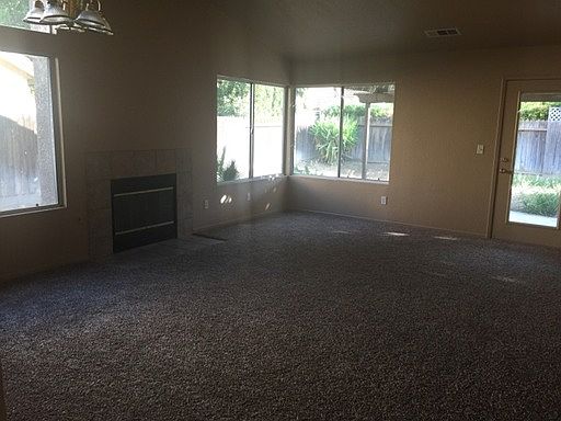 2nd image of 1873 Sonoma Ave