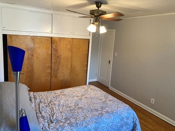 5th image of 2415 92nd St