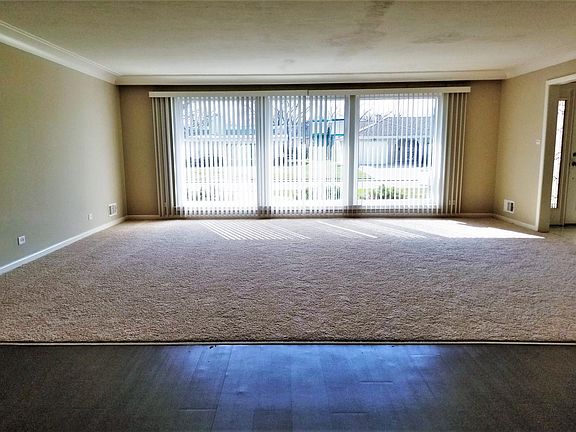 3rd image of 6515 N Keating Ave