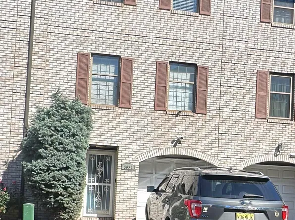 3634 Lincoln Ter, North Bergen, NJ 07047